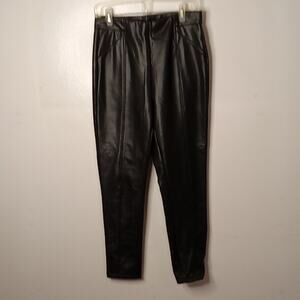 CI Sono Women's Black XL faux leather pullon pants. Comfy,Gothic,trendy.
